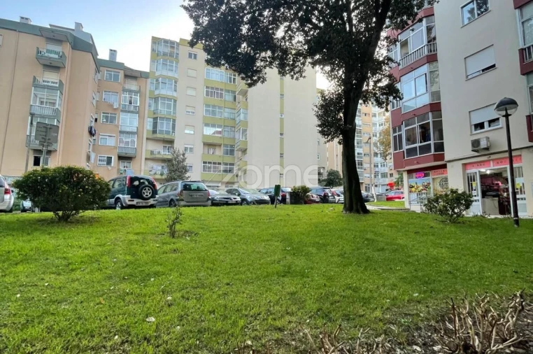 Negócio para Trespasse em Águas Livres Foto 4