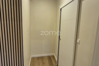 Apartamento T1 para Arrendamento em Venteira