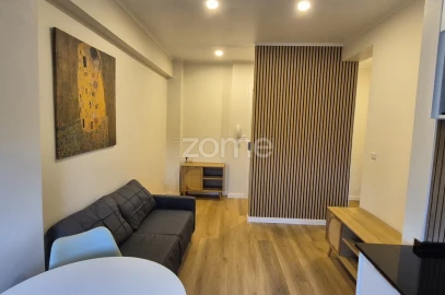Apartamento T1 para Arrendamento em Venteira