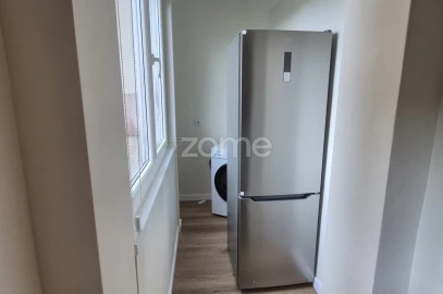 Apartamento T1 para Arrendamento em Venteira