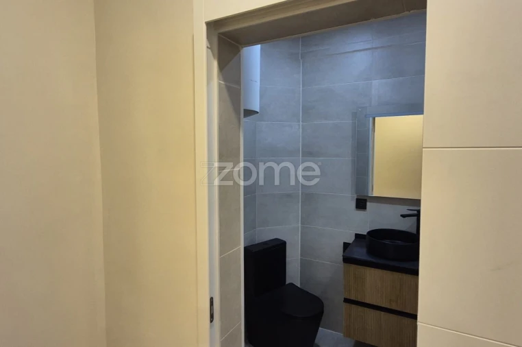 Apartamento T1 para Arrendamento em Venteira Foto 13