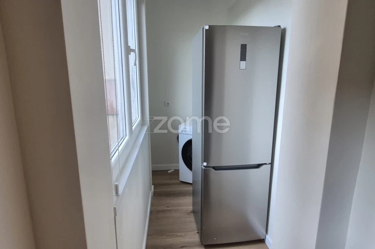 Apartamento T1 para Arrendamento em Venteira Foto 17