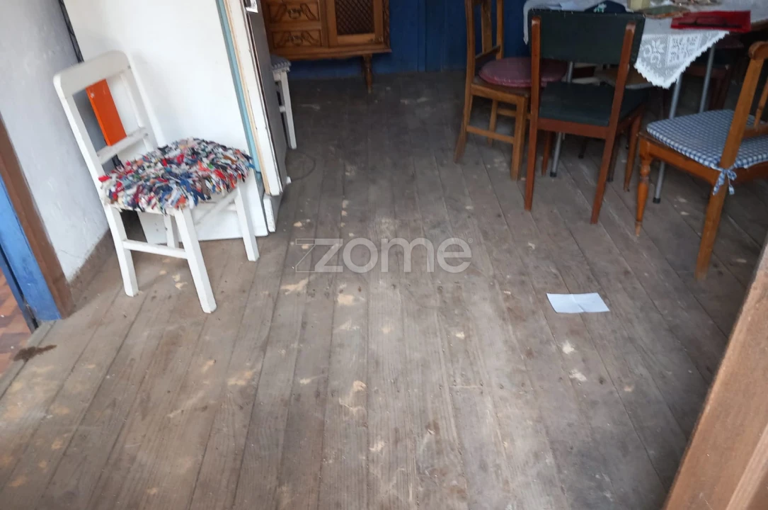 Moradia T2 para Venda em Gosende Foto 8