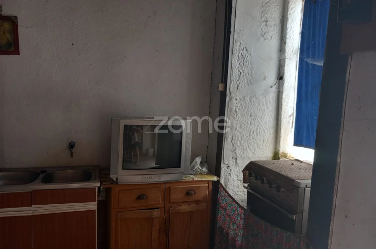 Moradia T2 para Venda em Gosende Foto 10