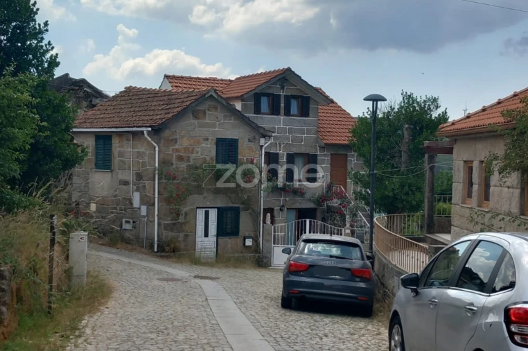 Moradia T2 para Venda em Gosende Foto 15