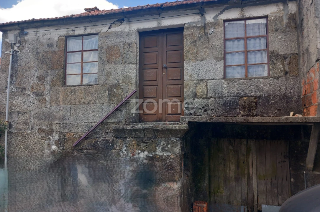 Moradia T2 para Venda em Gosende Foto 18