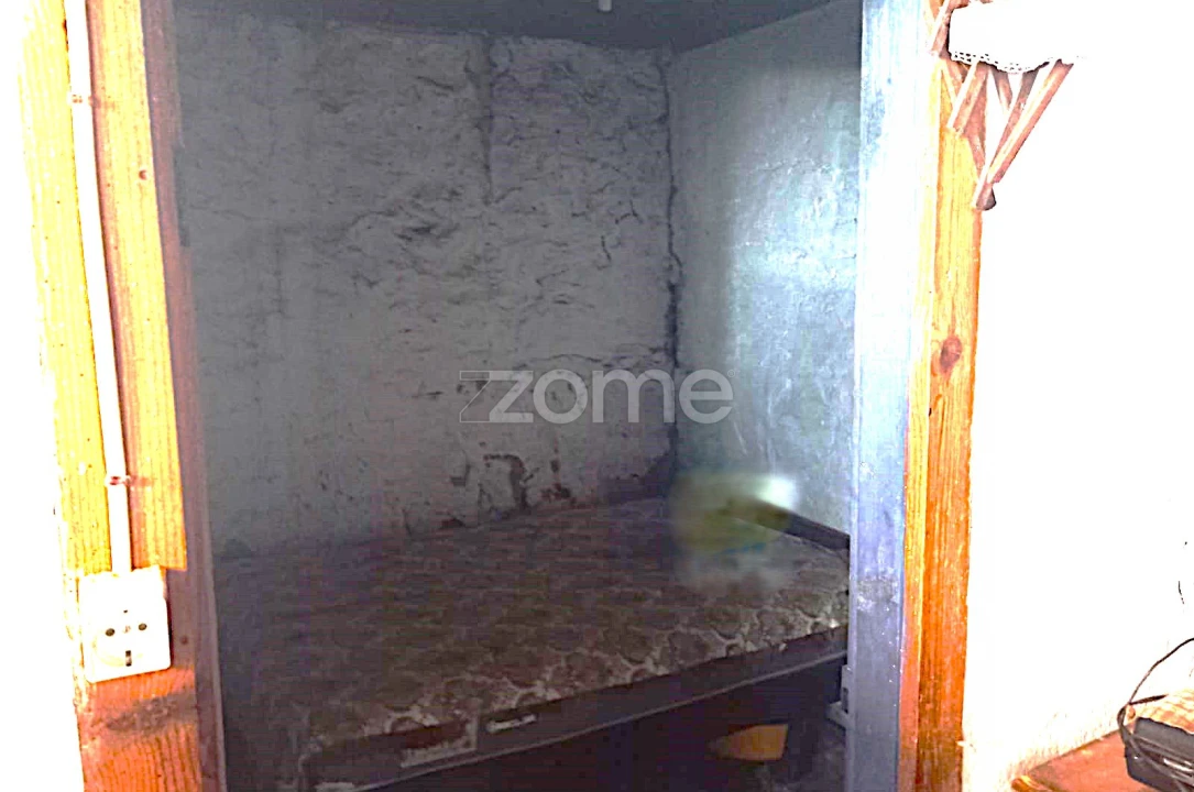 Moradia T2 para Venda em Gosende Foto 21