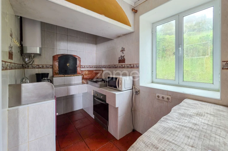 Moradia T2 para Venda em Santo Espirito Foto 11