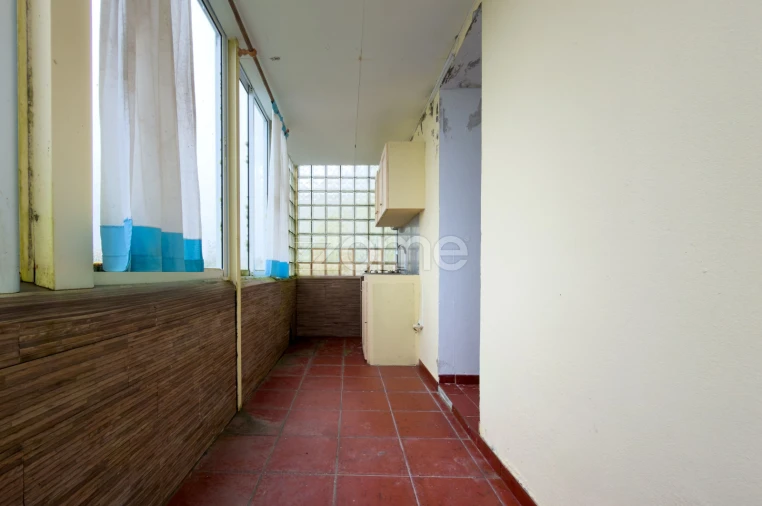 Moradia T2 para Venda em Santo Espirito Foto 21