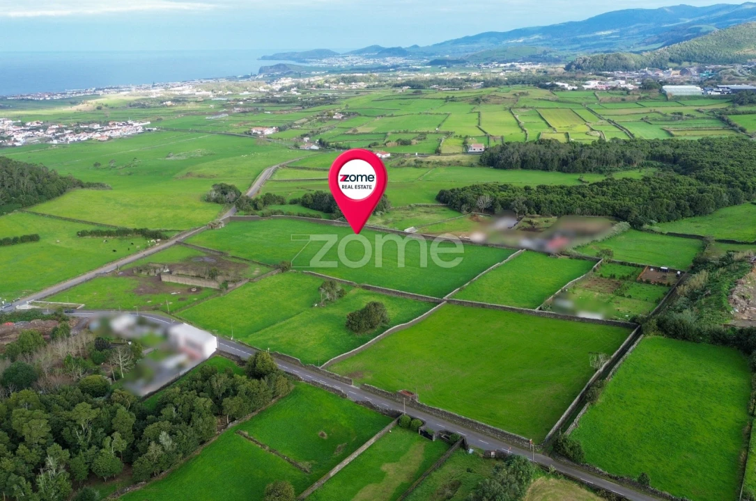 Terreno para Venda em Pico da Pedra Foto 21
