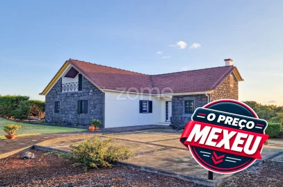 Moradia T5 para Venda em Candelaria