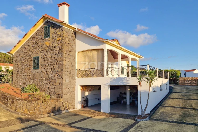 Moradia T5 para Venda em Candelaria Foto 5