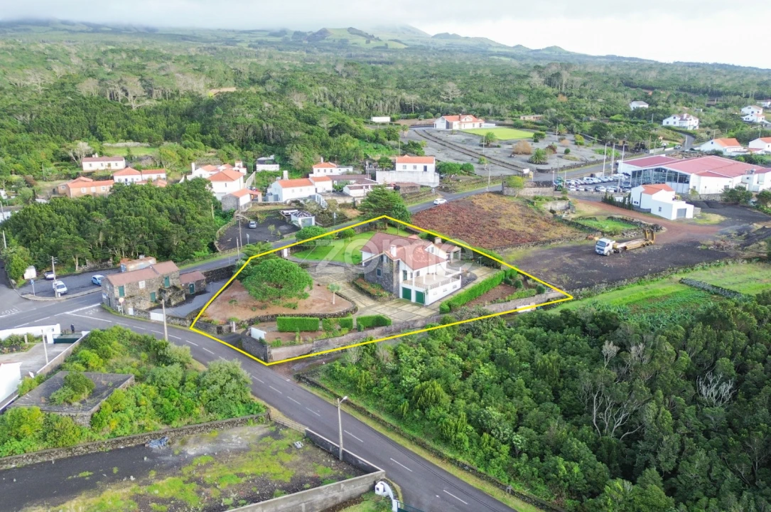 Moradia T5 para Venda em Candelaria Foto 38