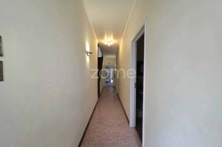 Apartamento T4 para Venda em Ponta Delgada (São Pedro) Foto 3