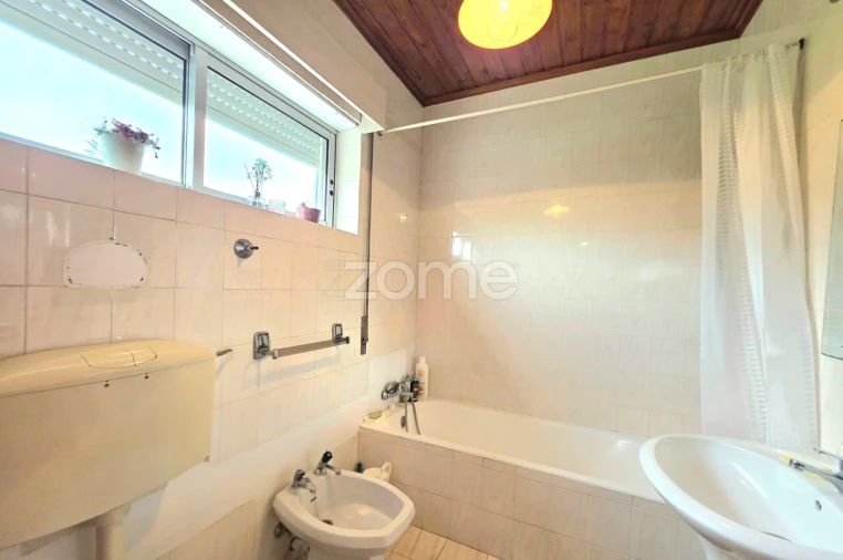 Moradia T3 para Venda em Lagoa (Nossa Senhora do Rosario) Foto 22