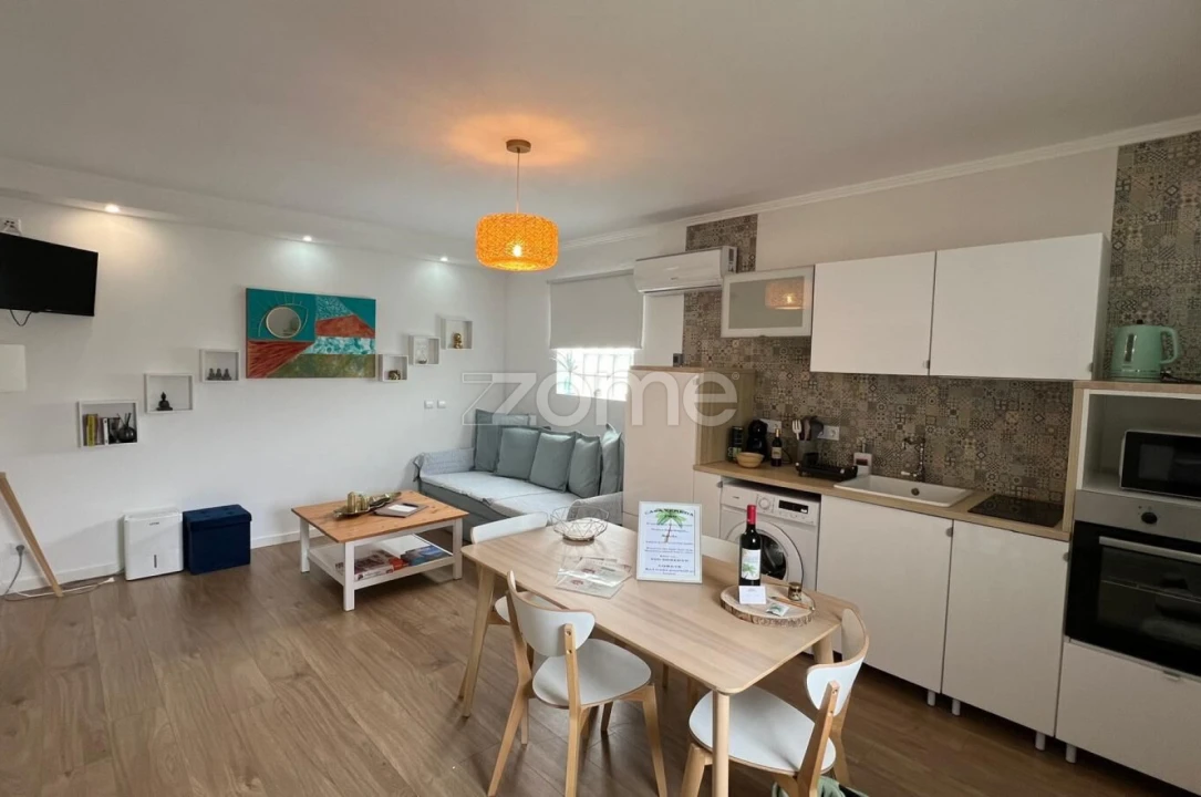 Moradia T7 para Venda em Fenais da Luz Foto 19