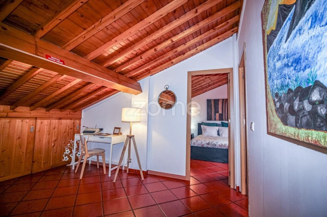 Moradia T7 para Venda em Fenais da Luz Foto 14