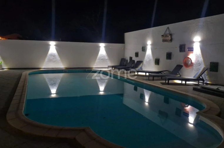 Moradia T7 para Venda em Fenais da Luz Foto 32