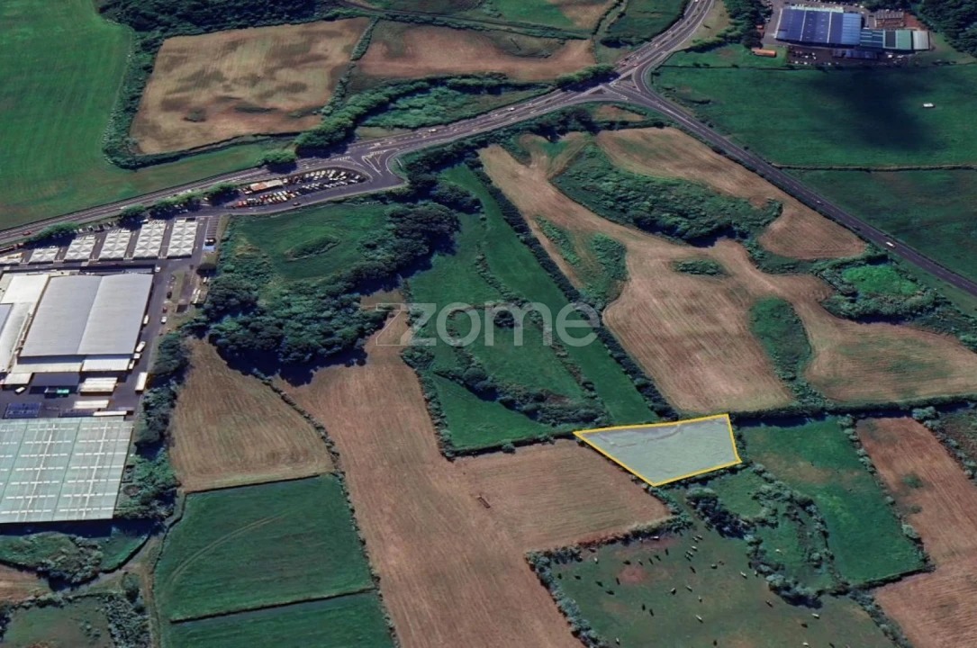 Terreno para Venda em Ribeira Grande (Conceição) Foto 15