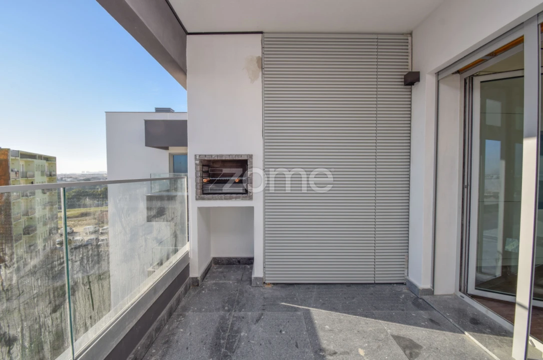 Apartamento T3 para Venda em Camarate, Unhos e Apelação Foto 19