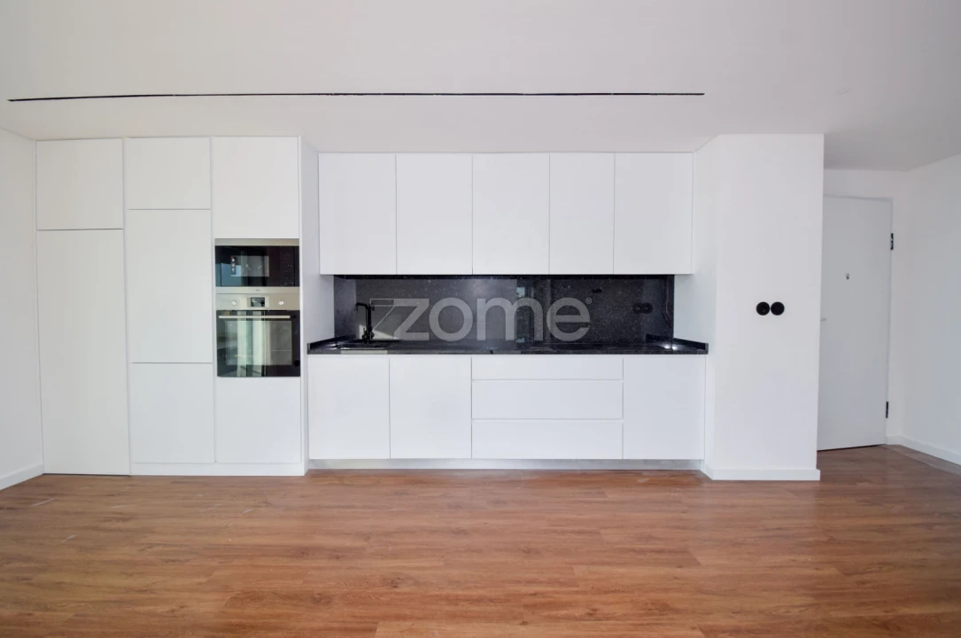 Apartamento T3 para Venda em Camarate, Unhos e Apelação Foto 5