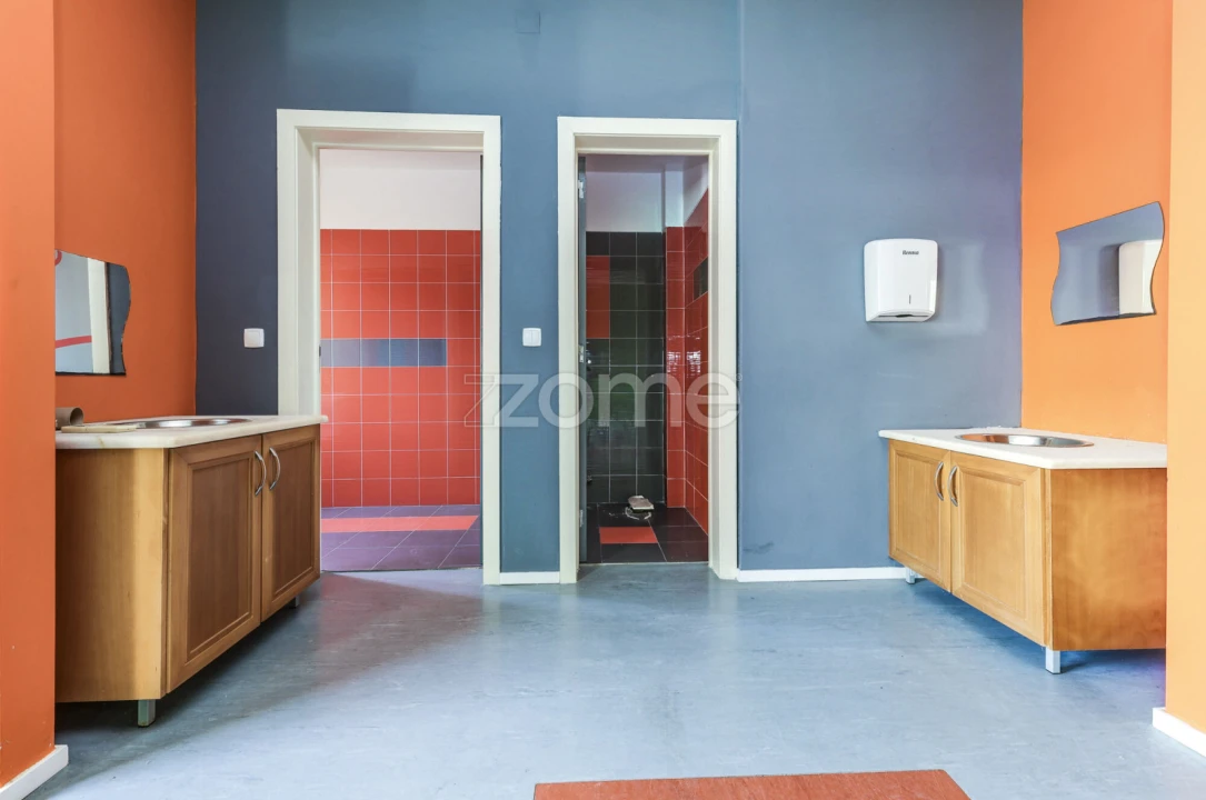 Negócio para Venda em Massamá e Monte Abraão Foto 8