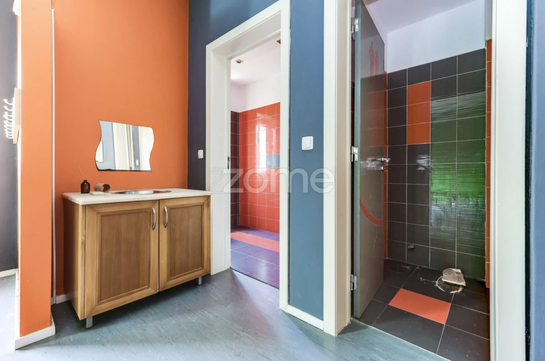 Negócio para Venda em Massamá e Monte Abraão Foto 9