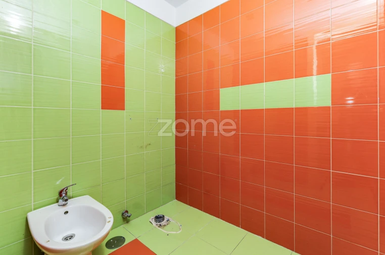 Negócio para Venda em Massamá e Monte Abraão Foto 12