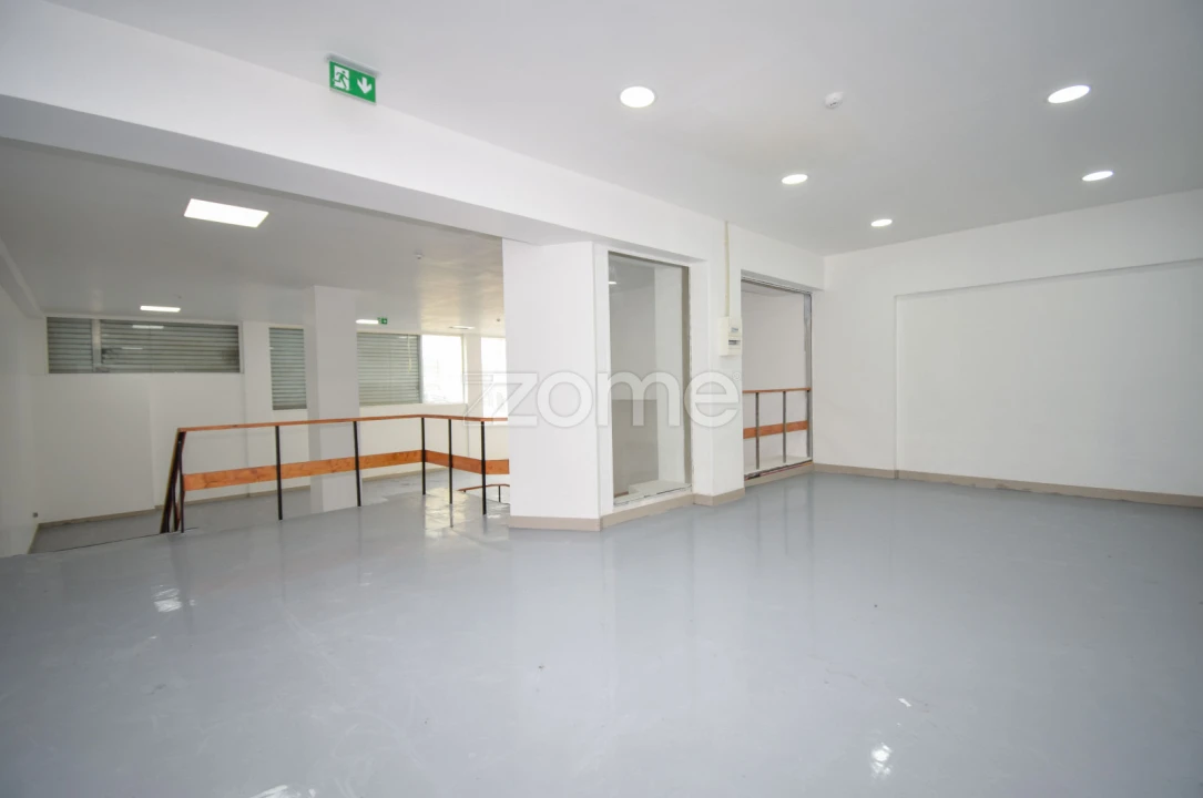 Negócio para Arrendamento em Arroios Foto 4