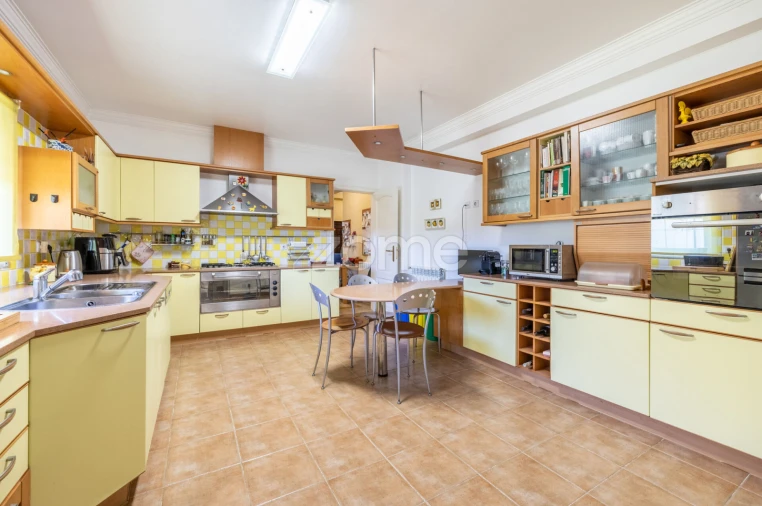 Moradia T5 para Venda em Leiria, Pousos, Barreira e Cortes Foto 19