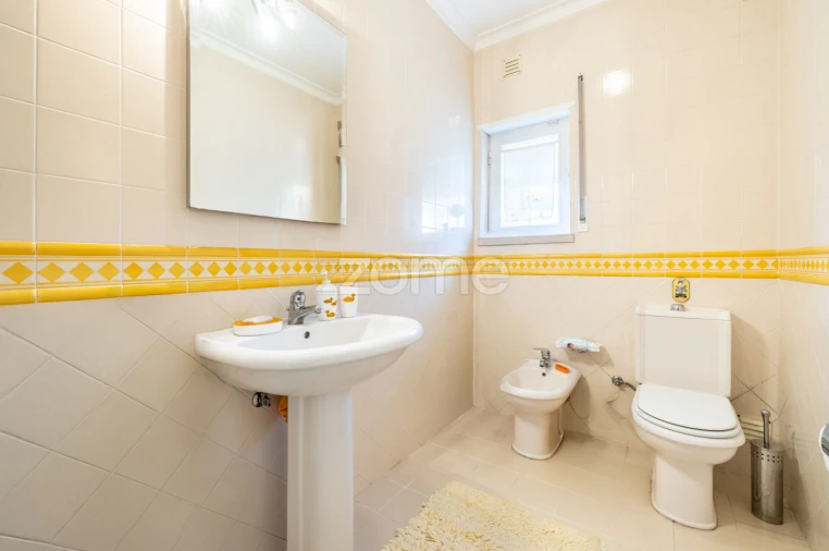 Moradia T5 para Venda em Leiria, Pousos, Barreira e Cortes Foto 18