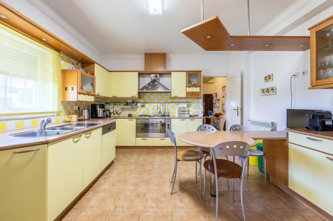 Moradia T5 para Venda em Leiria, Pousos, Barreira e Cortes Foto 20