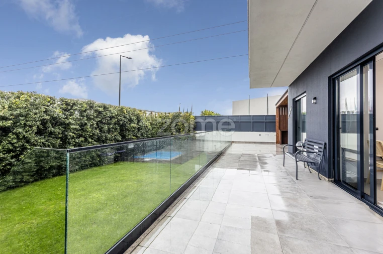 Apartamento T3 para Venda em São Domingos de Rana Foto 12