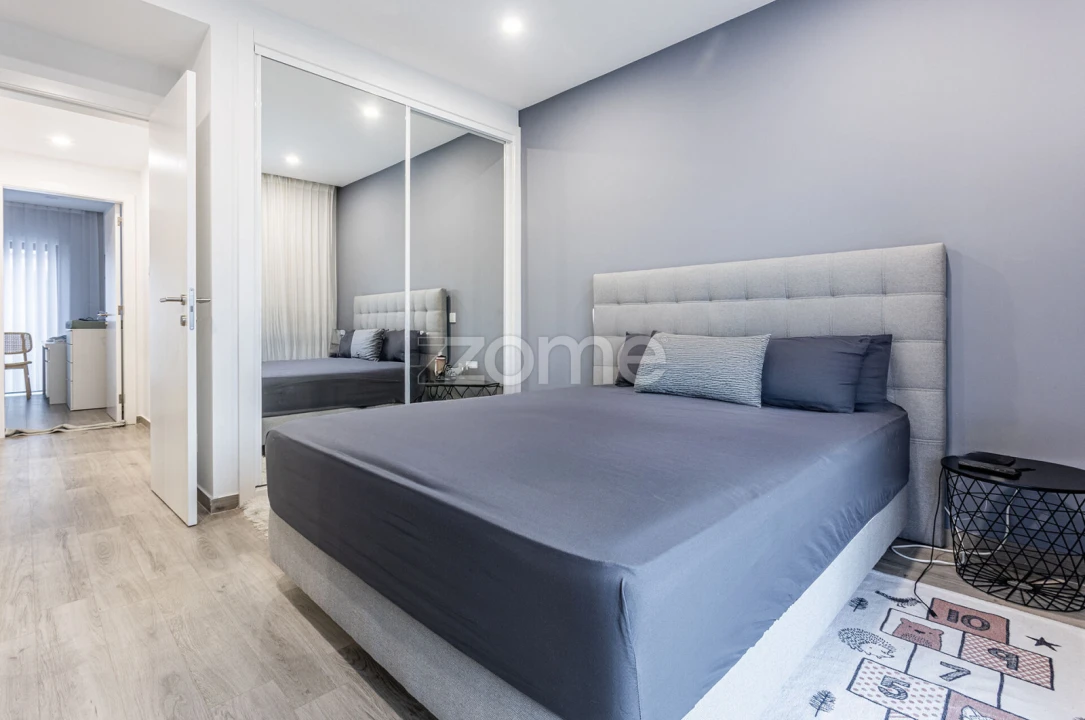 Apartamento T3 para Venda em São Domingos de Rana Foto 8