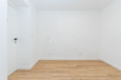 Apartamento T3 para Venda em Arroios