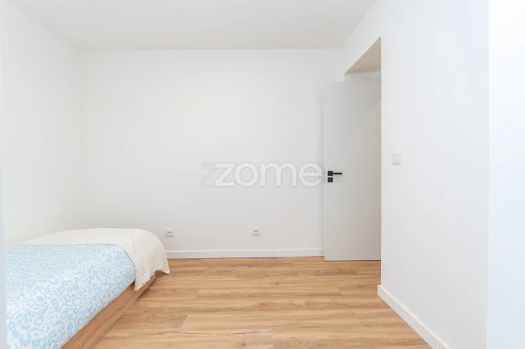 Apartamento T3 para Venda em Arroios Foto 18