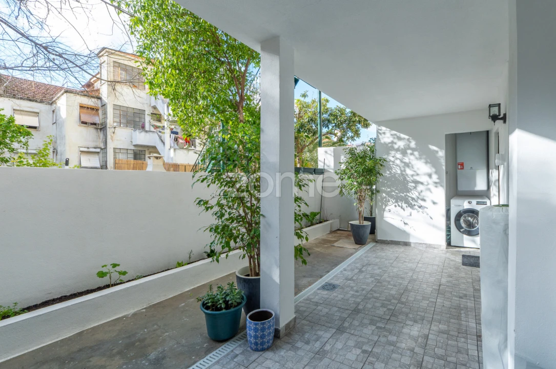 Apartamento T3 para Venda em Arroios Foto 26