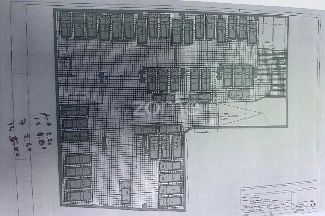 Garagem para Venda em Algés, Linda-A-Velha e Cruz Quebrada-Dafundo Foto 7