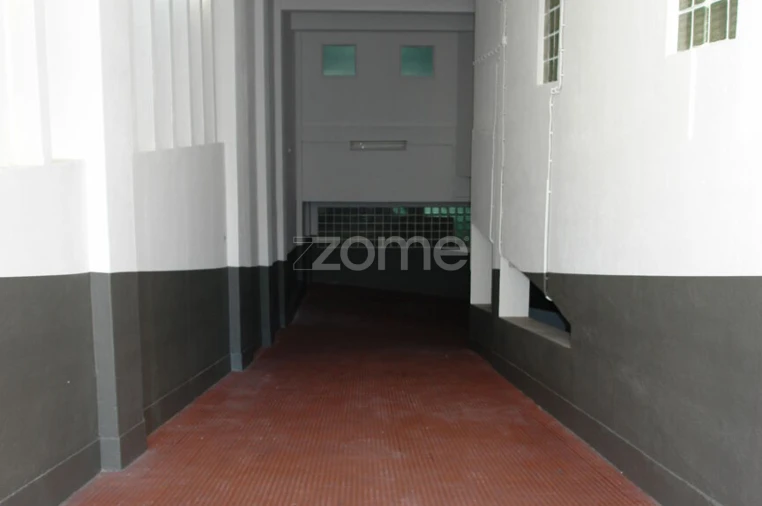 Garagem para Venda em Algés, Linda-A-Velha e Cruz Quebrada-Dafundo Foto 12