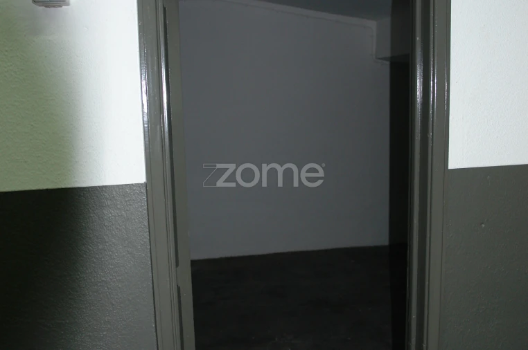 Garagem para Venda em Algés, Linda-A-Velha e Cruz Quebrada-Dafundo Foto 17