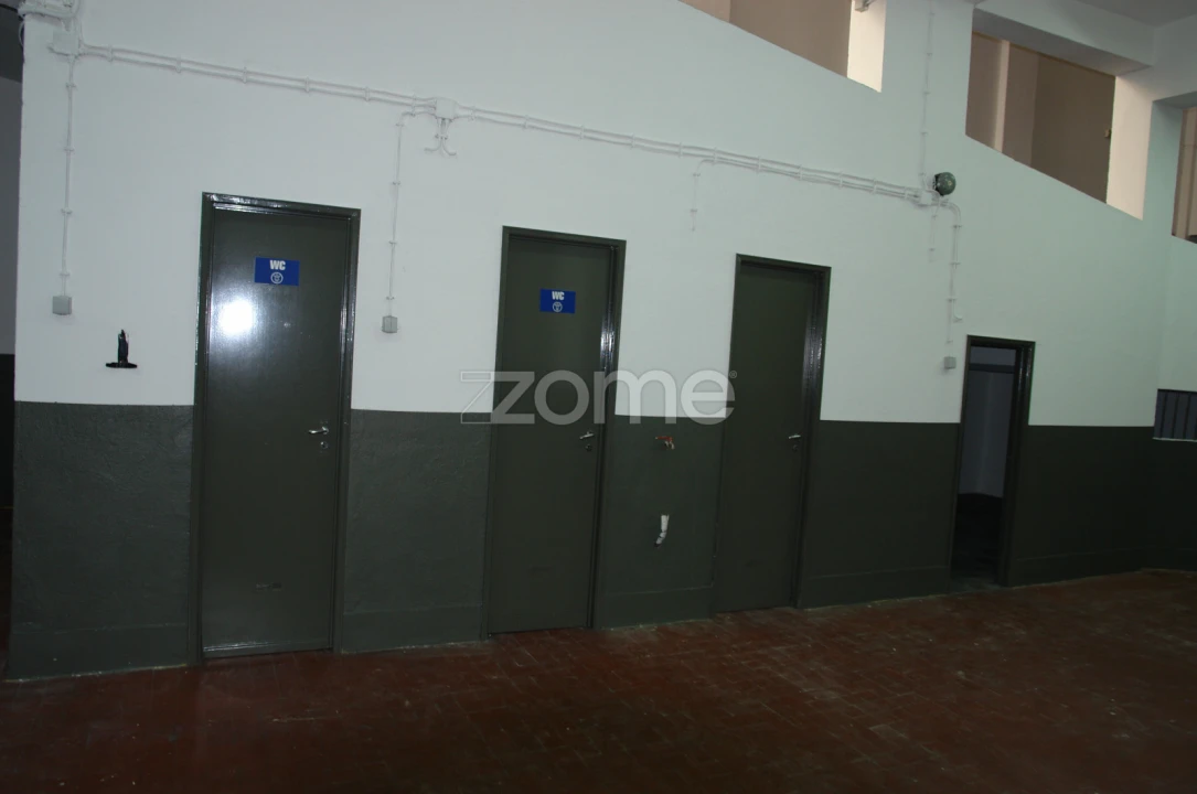 Garagem para Venda em Algés, Linda-A-Velha e Cruz Quebrada-Dafundo Foto 18