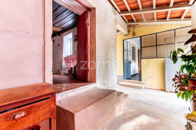 Moradia T3 para Venda em Aguda Foto 35