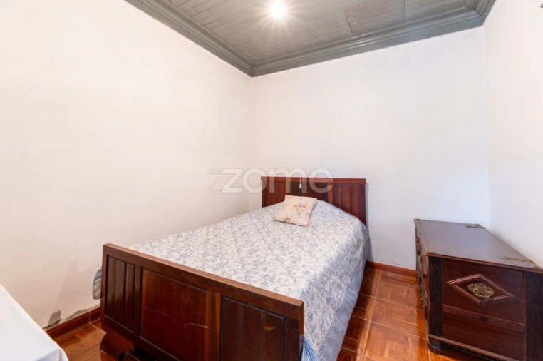 Moradia T3 para Venda em Aguda Foto 20