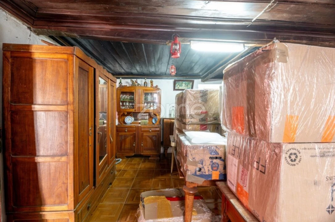 Moradia T3 para Venda em Aguda Foto 33