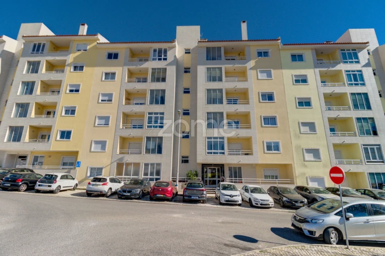 Apartamento T5 para Venda em São Domingos de Rana Foto 36