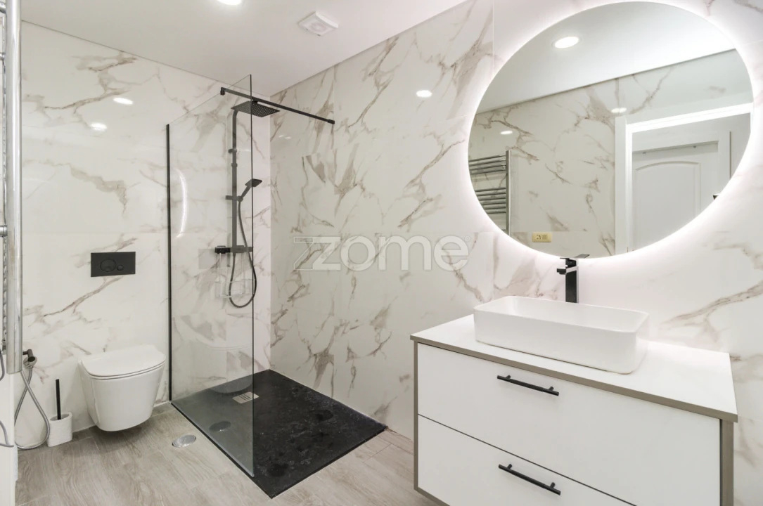 Apartamento T5 para Venda em São Domingos de Rana Foto 21