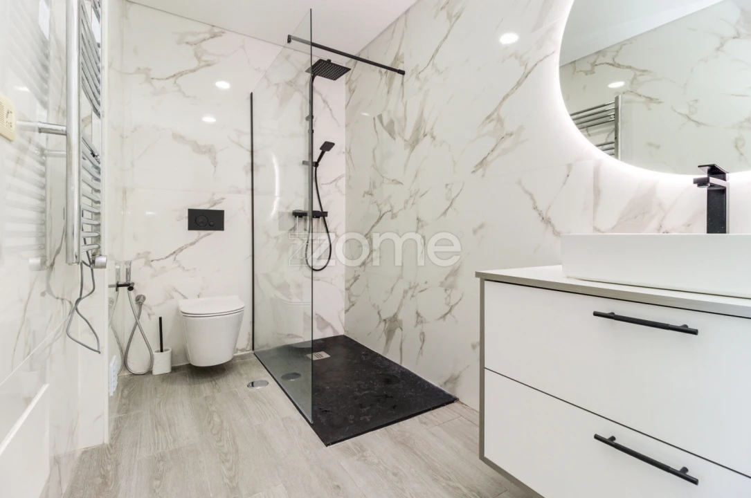 Apartamento T5 para Venda em São Domingos de Rana Foto 22