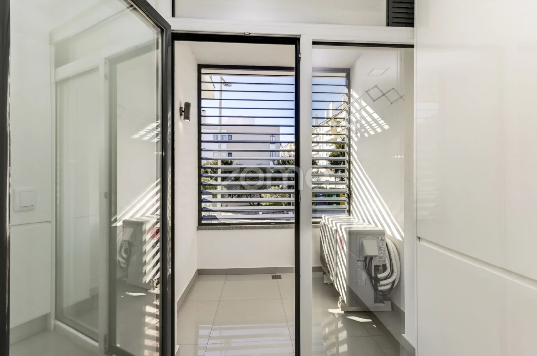 Apartamento T2 para Arrendamento em São Domingos de Rana Foto 9