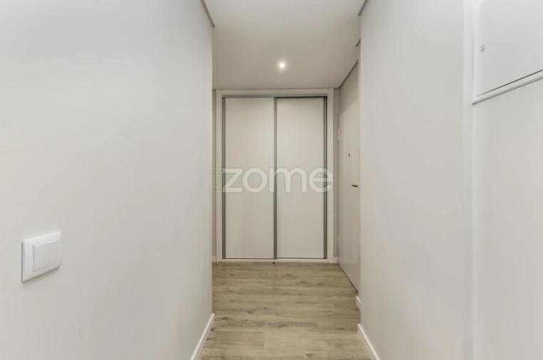 Apartamento T2 para Arrendamento em São Domingos de Rana Foto 15