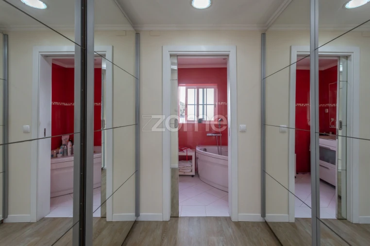 Moradia T3 para Venda em Alcabideche Foto 34